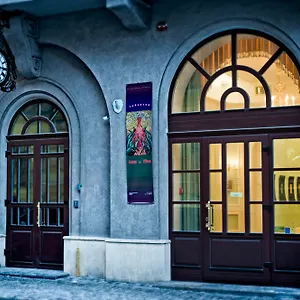 4* Отель британский клуб во львове